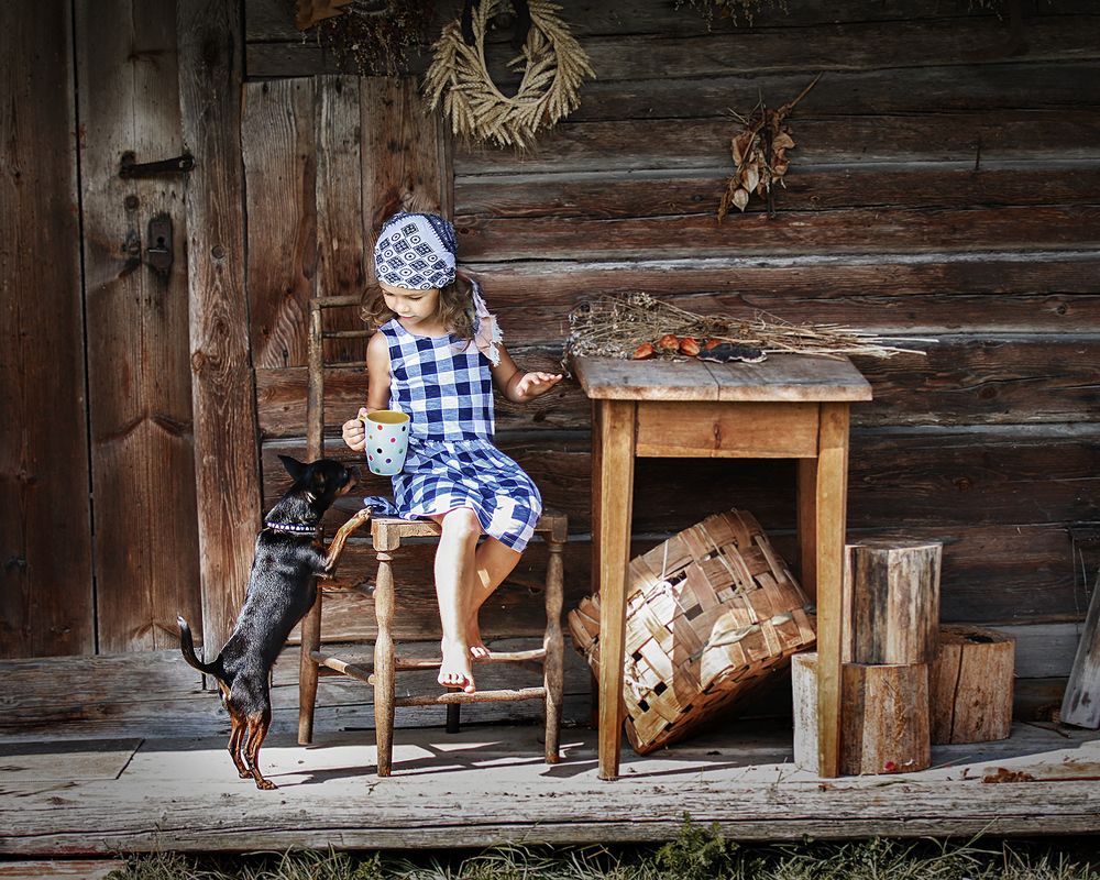 Завтрак у бабушки в деревне.