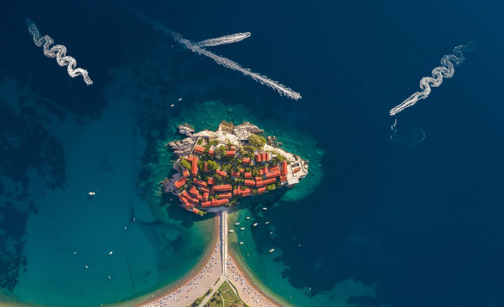 Photograph by Karen Khachaturyants