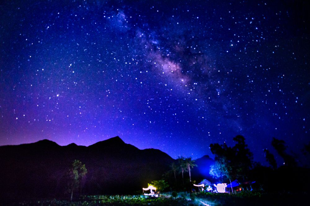 Photograph by Sáu nguyễn