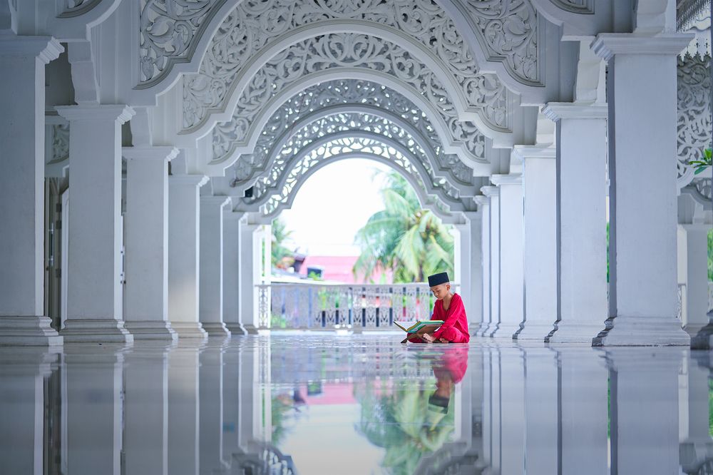 Photograph by muhd isa mamat