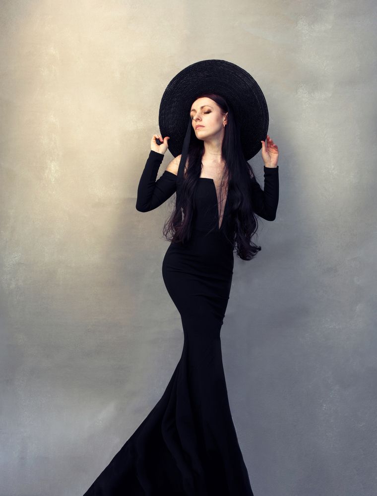 Photograph by Oksana Shkuratovska