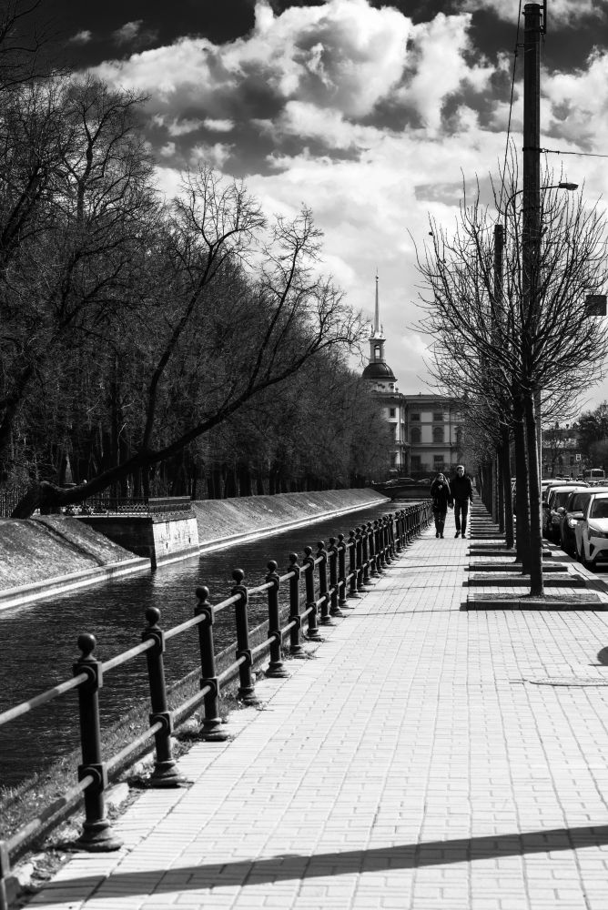 Чёрно-белая весна 2021го...