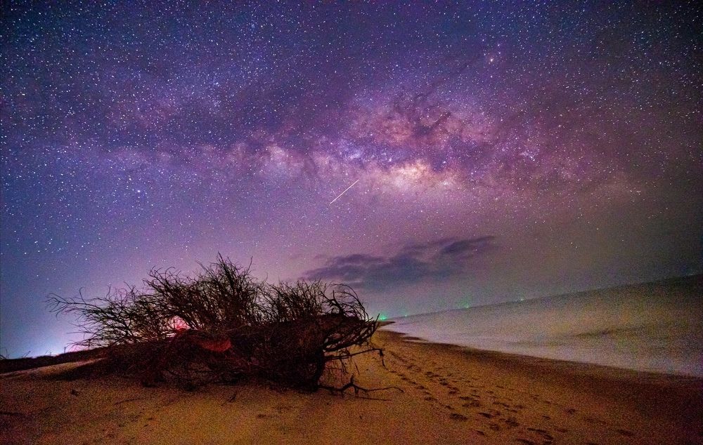 Milkyway from beach front