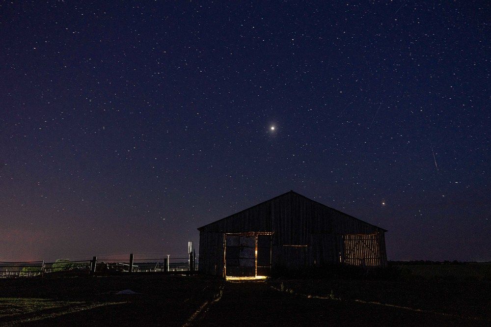 Небо цвета индиго