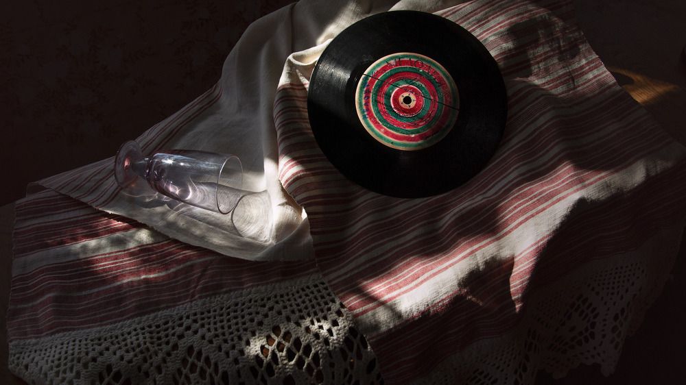 О чем плакали гитары