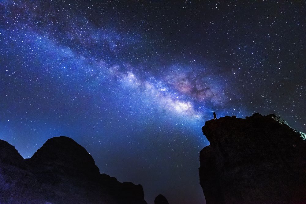 Photograph by Noureddine Belfethi