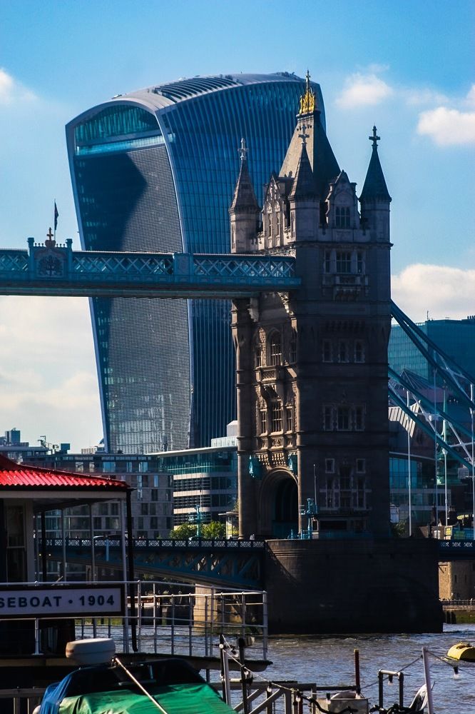 London new and old buildings