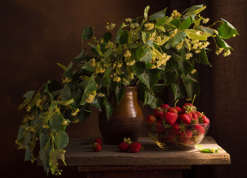 С ароматом июня