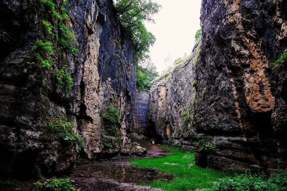 Каменная чаша в Хунзахе
