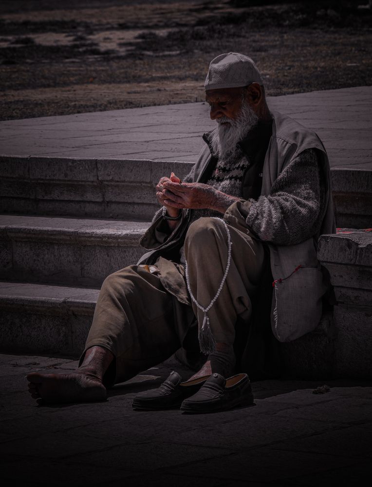 Фотография автора Basit nisar