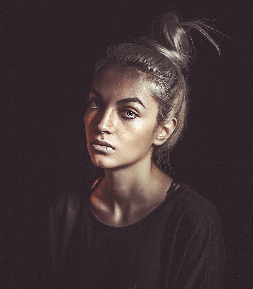 Photograph by Alireza Palooj