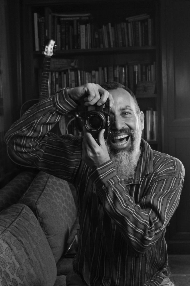 Photograph by Luis Par