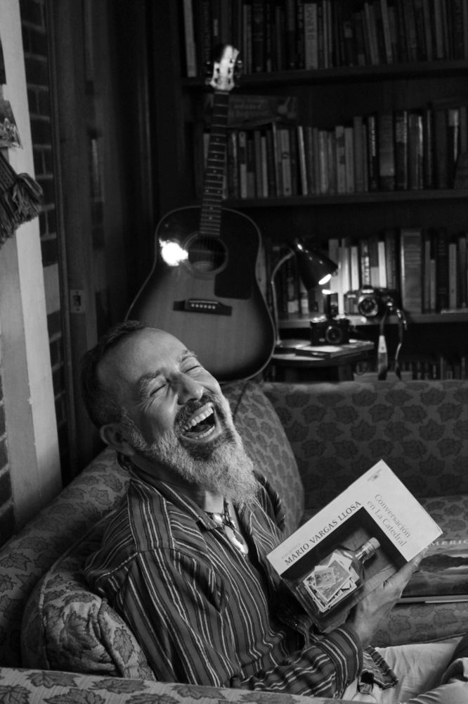 Photograph by Luis Par