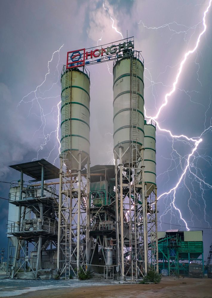 Photograph by Trung Nguyễn