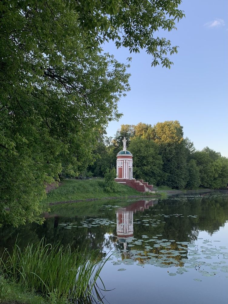 Утро. Парк-усадьба Михалково.