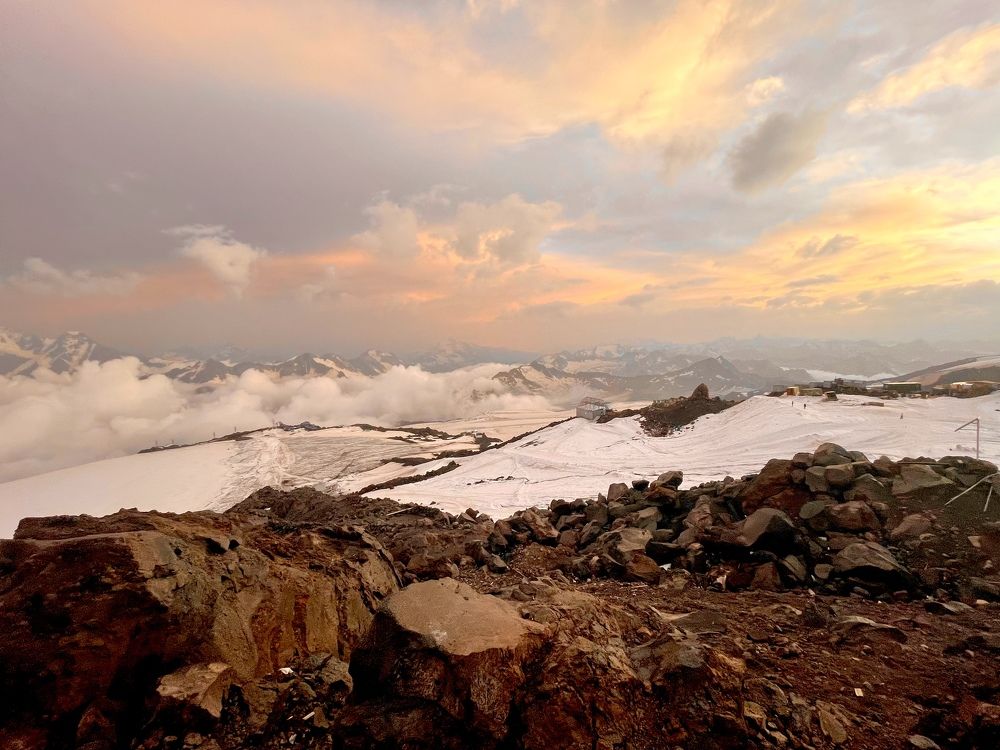 Закат на Эльбрусе