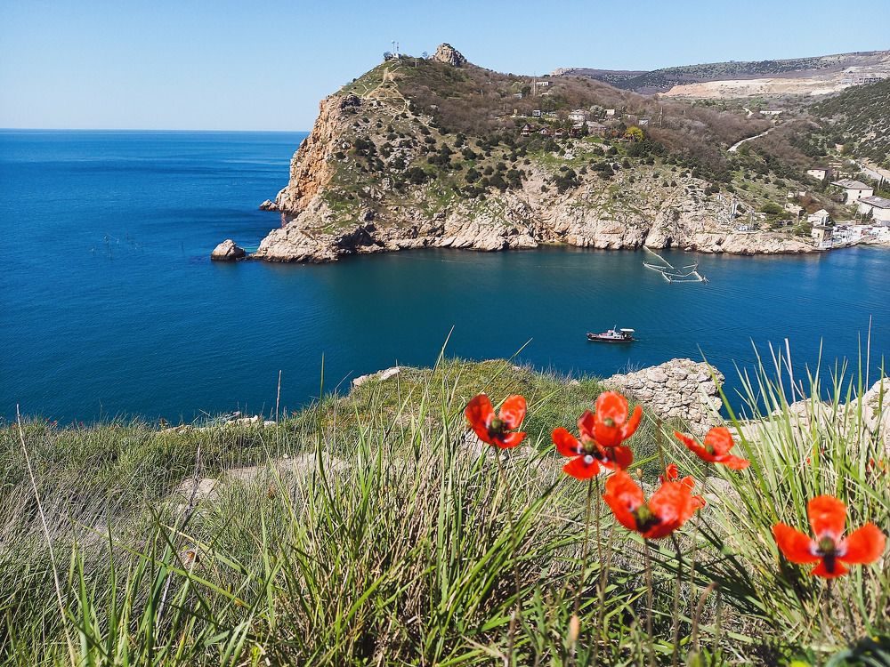 Весна в Балаклаве