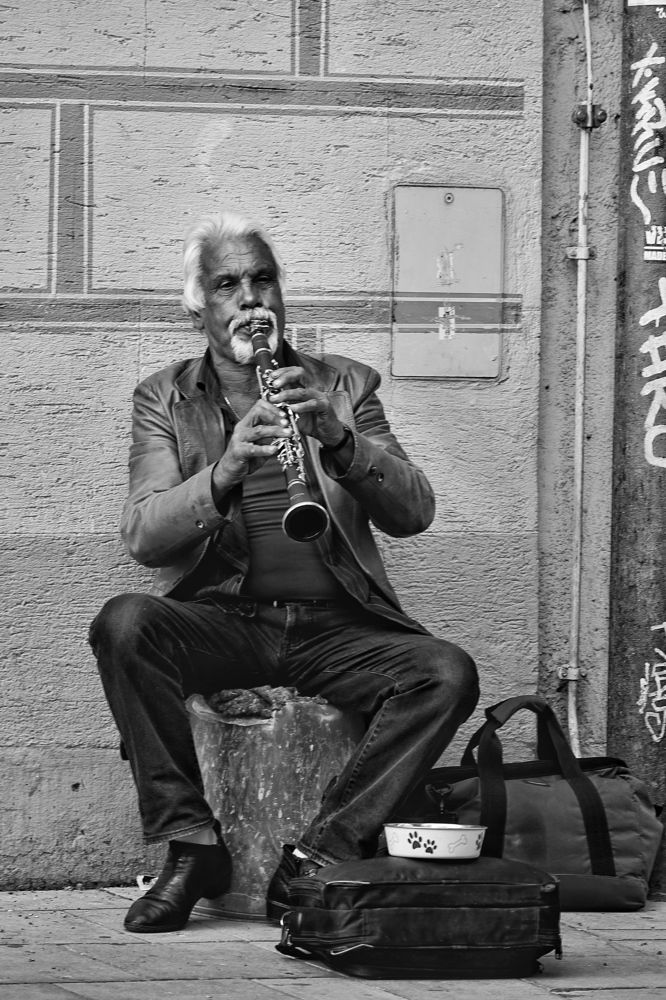 Немного музыки