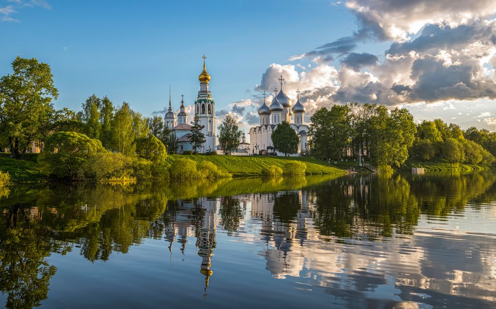 Зеркало Софии