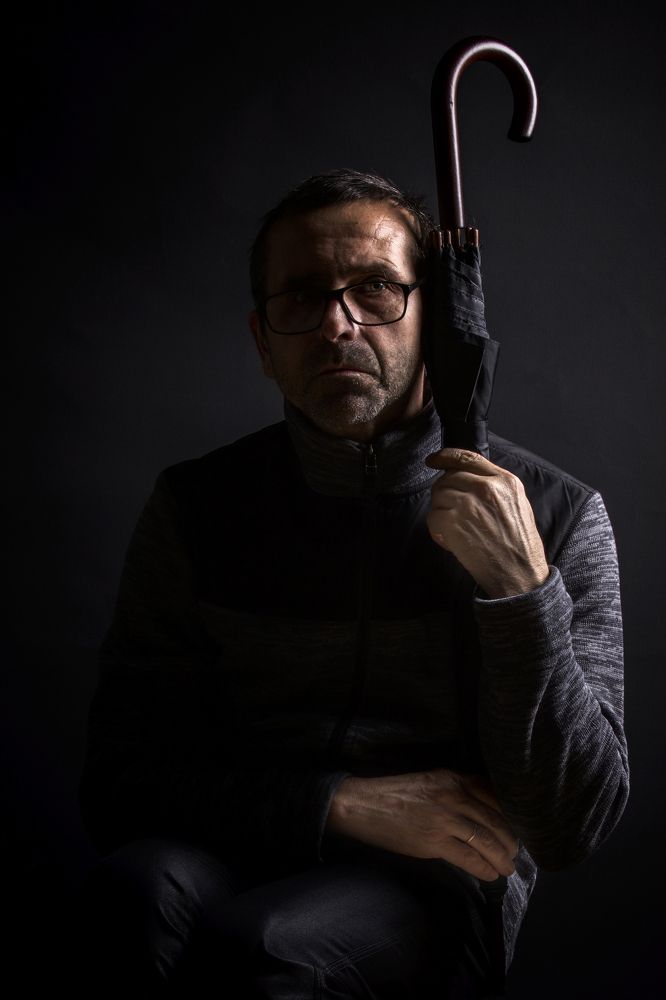 Человек с зонтом