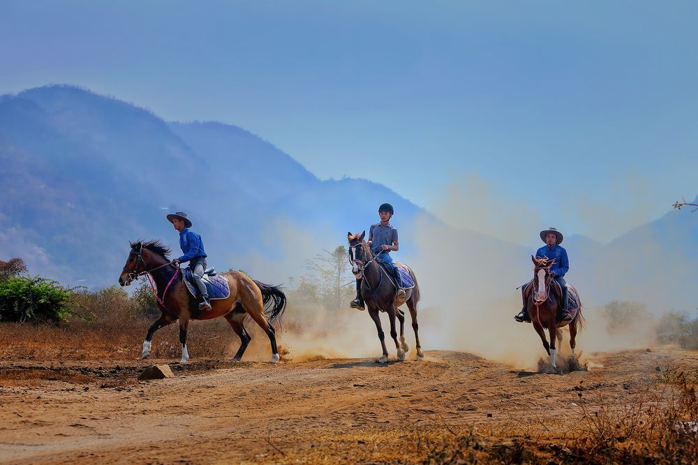 Photograph by Min Min Soe