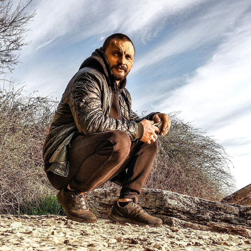 Мужчина с бородой