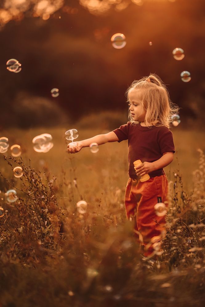 Photograph by Olesia Chepurchenko