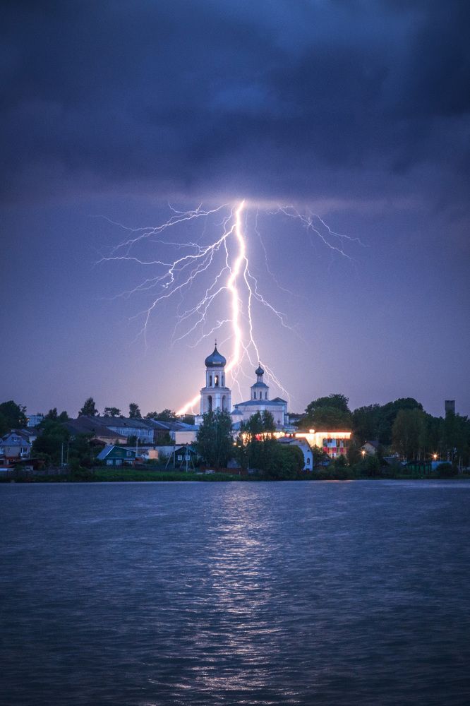 "Глас свыше"