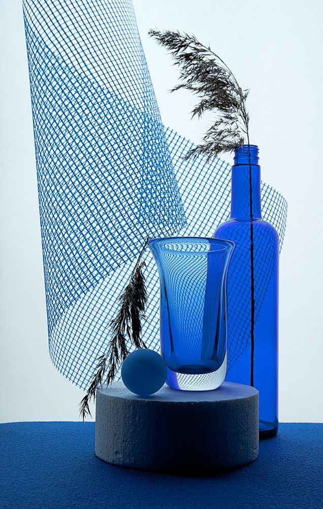 Цвет небесный, синий цвет.