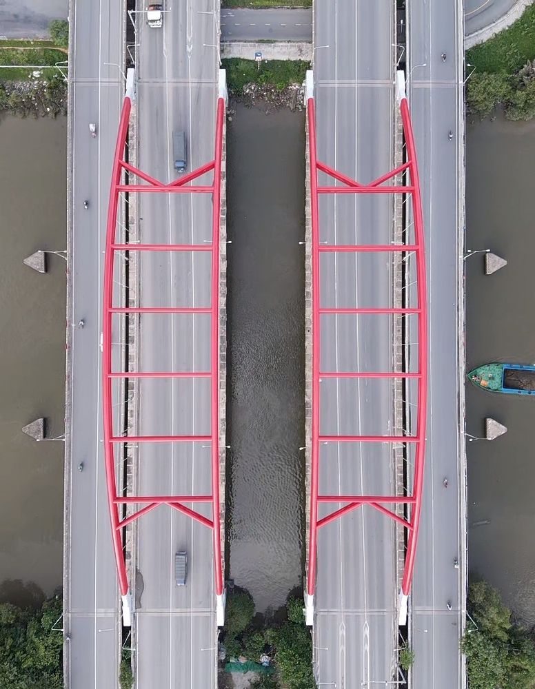 Bridges connecting people