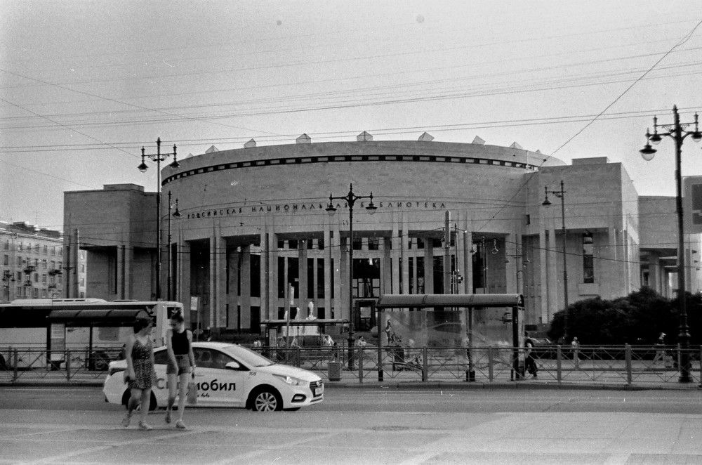 Город - взгляд через объектив.