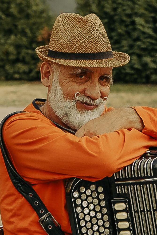 Photograph by Olesia Chepurchenko