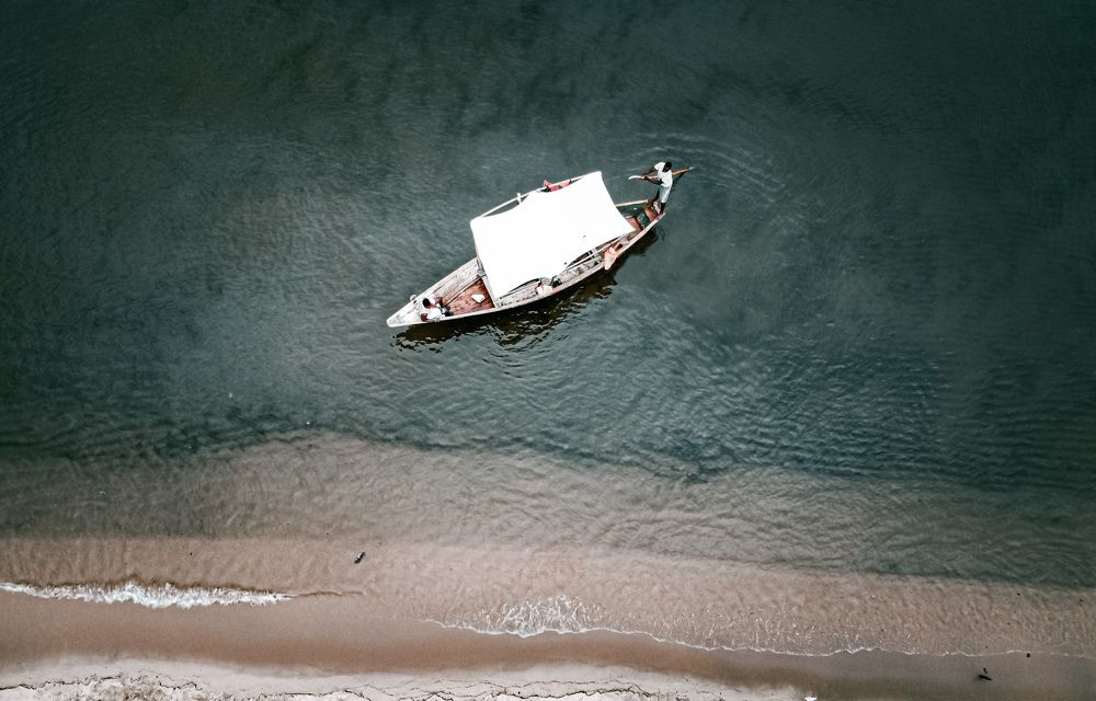 Photograph by Junior Safary