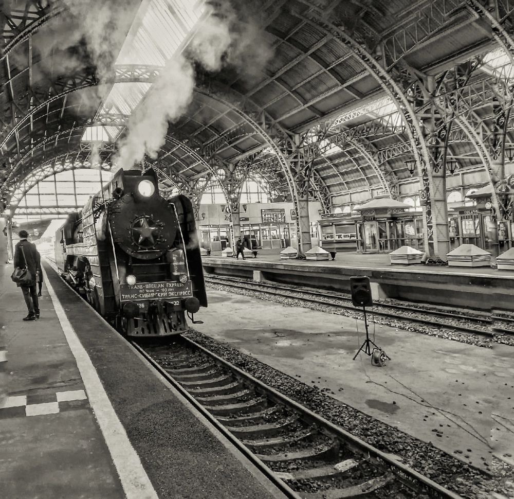 История,на службе.