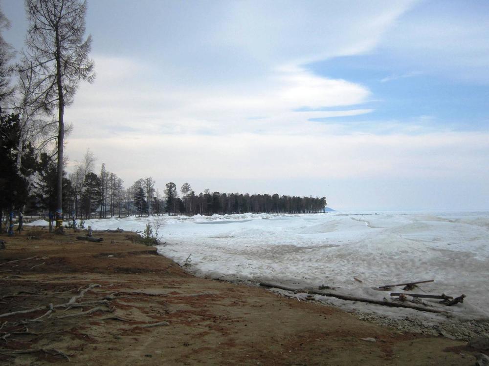 Весенний Байкал