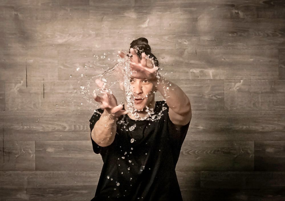 Управляя водой