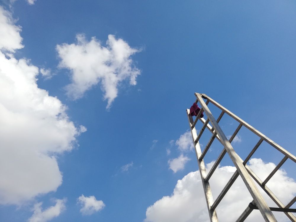 Hanging clouds