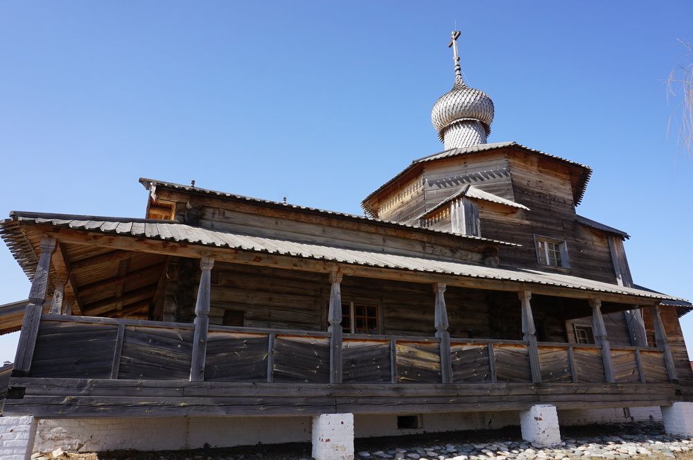 Деревянная церковь