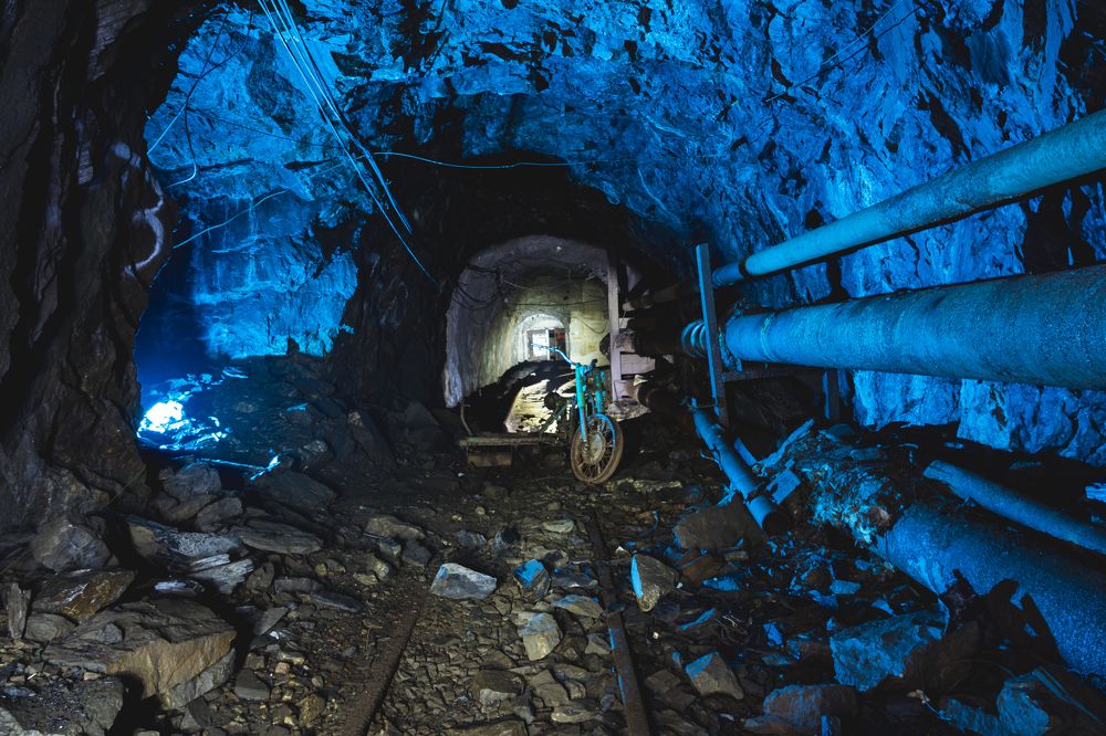 Заброшенная уральская шахта