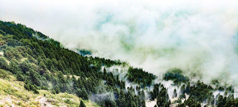 Above the mountains❤