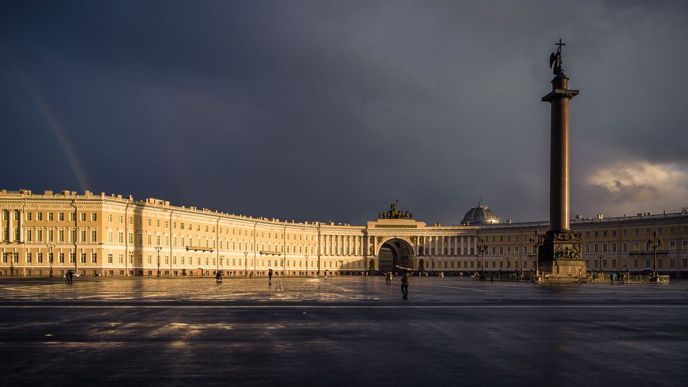 После дождя на Дворцовой.