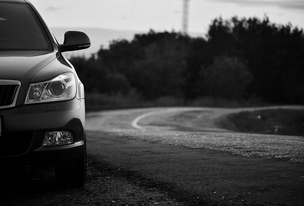 Автомобиль и дорога