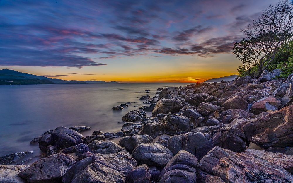 Photograph by Nguyễn Hiệp