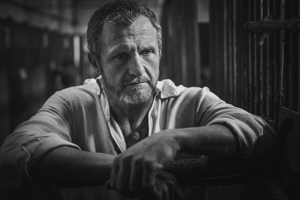 Photograph by Vladimir Karamazov