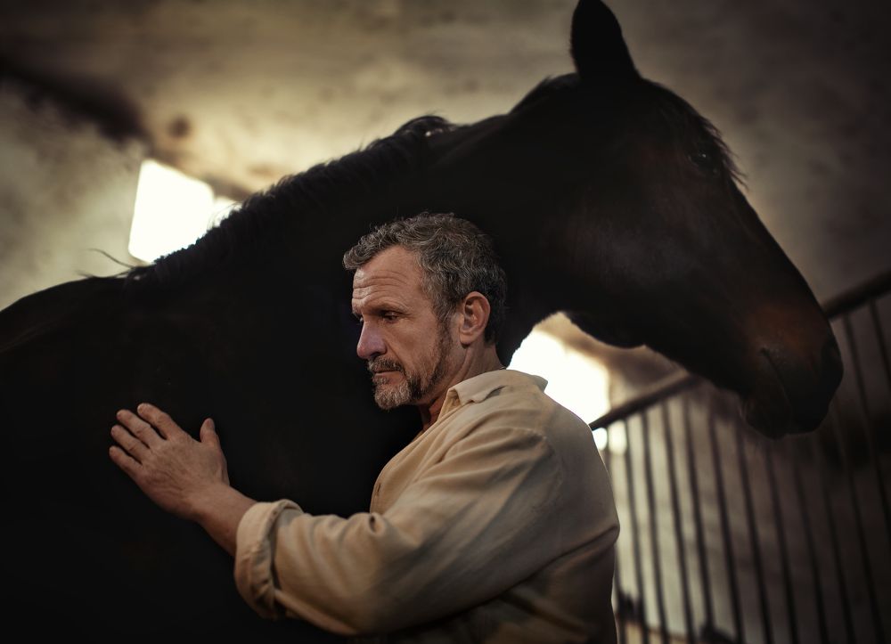 Photograph by Vladimir Karamazov