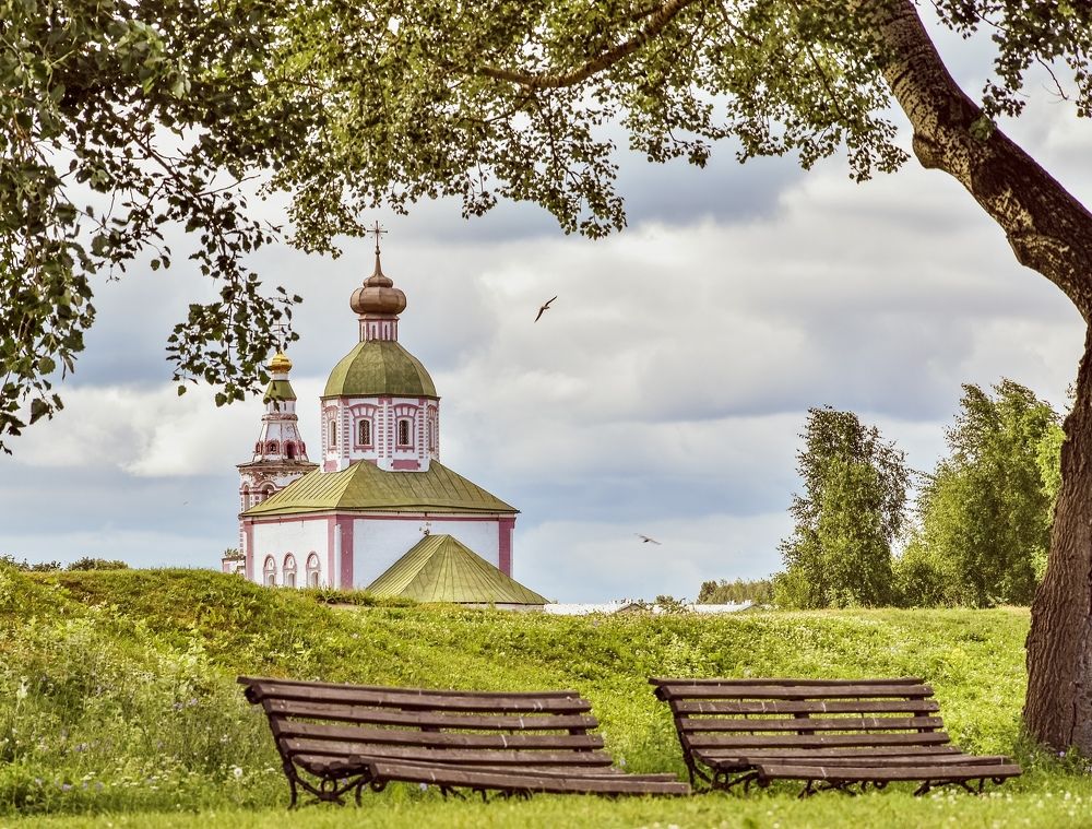 Суздаль. Вид на Ильинскую церковь