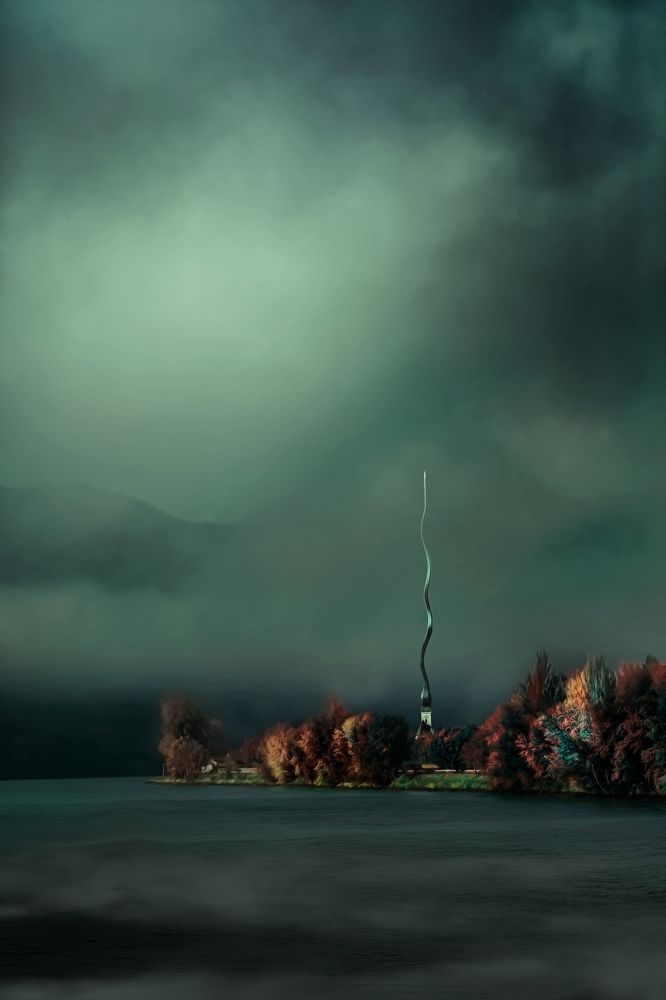 Photograph by Andrzej Lisowski