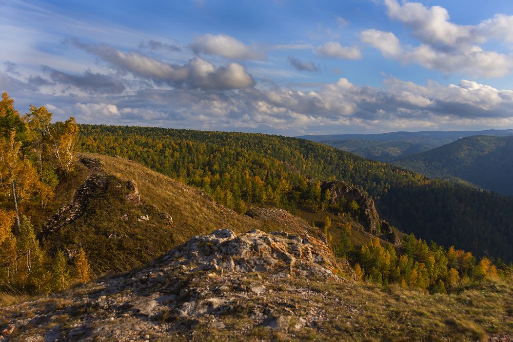А на сопках осень разгулялась.