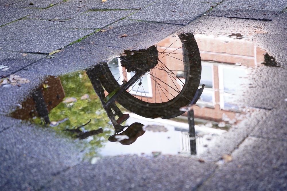 The inverted water world