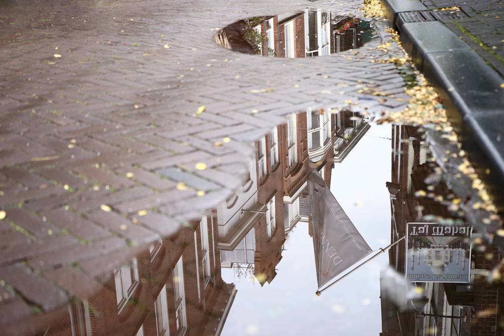 The inverted water world